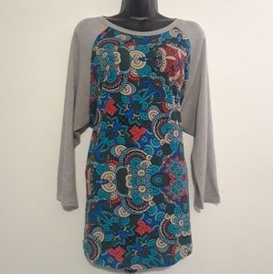 LulaRoe long sleeve tee